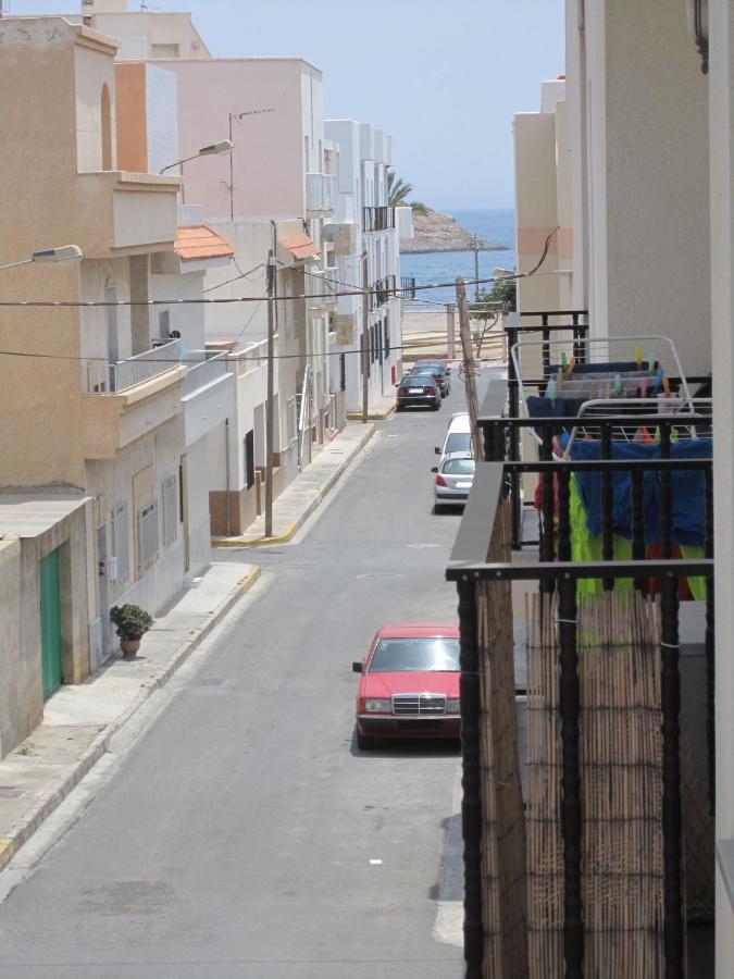 Piso Céntrico En 2° Línea De Playa * Carboneras